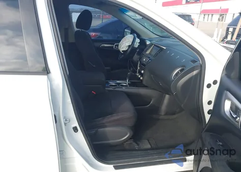 2013 Nissan Pathfinder Sv z USA, uszkodzony, nr VIN 5N1AR2MN1DC617807